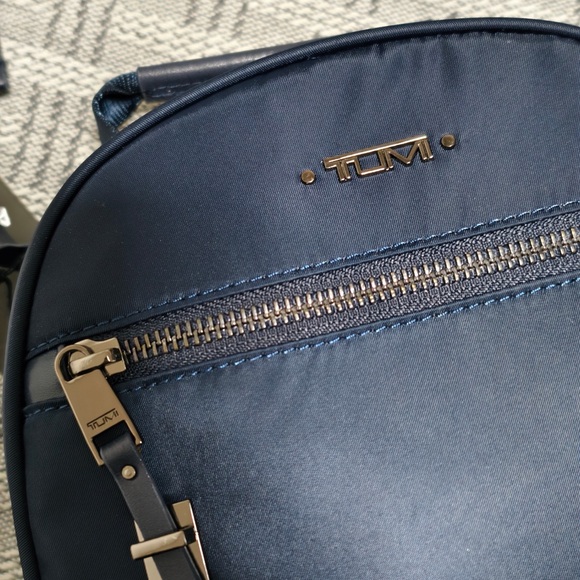 🥝TUMI Voyageur Women’s Crossbody Bag - Picture 3 of 6